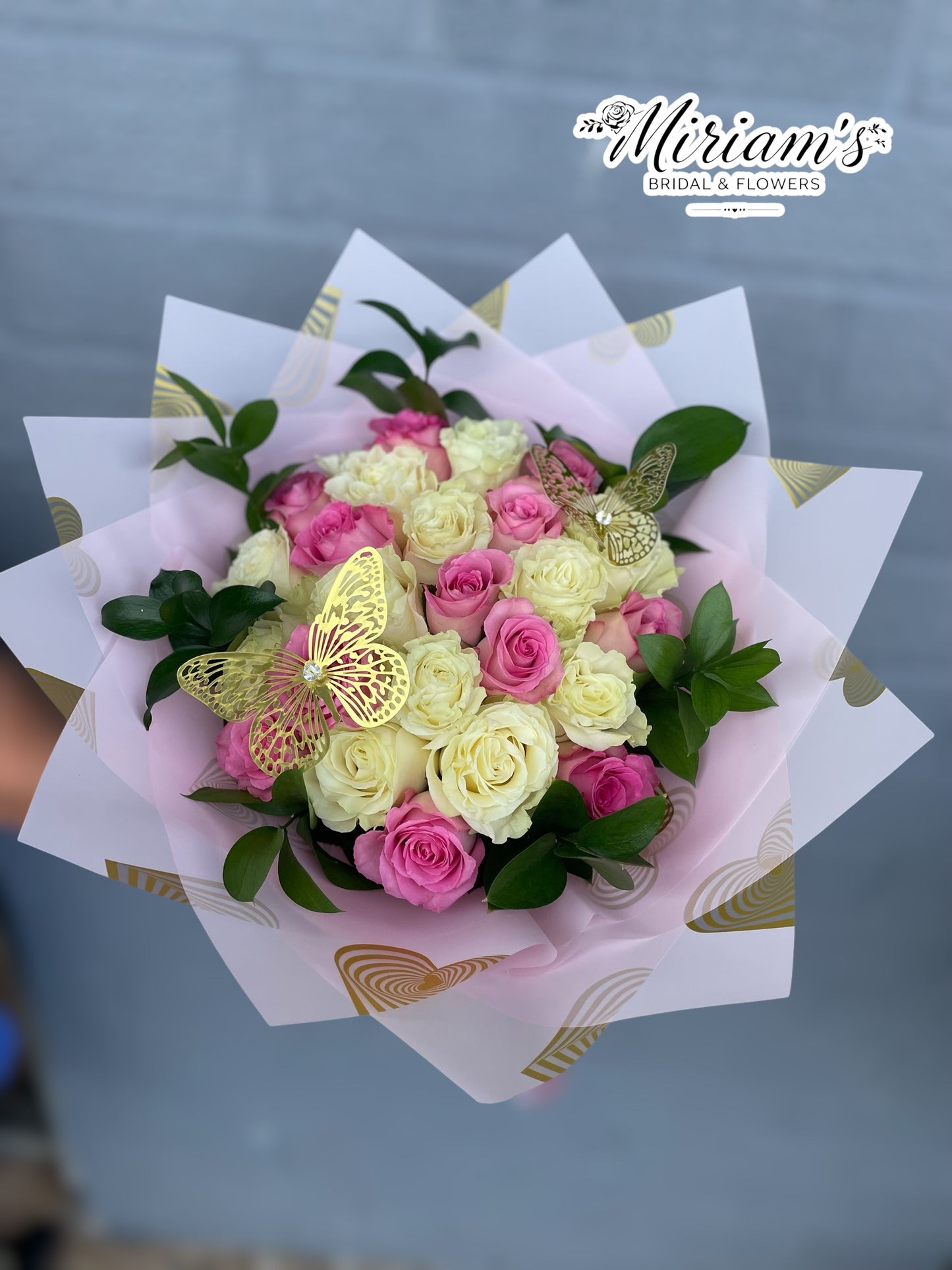 24 Pink And White Roses Bouquet